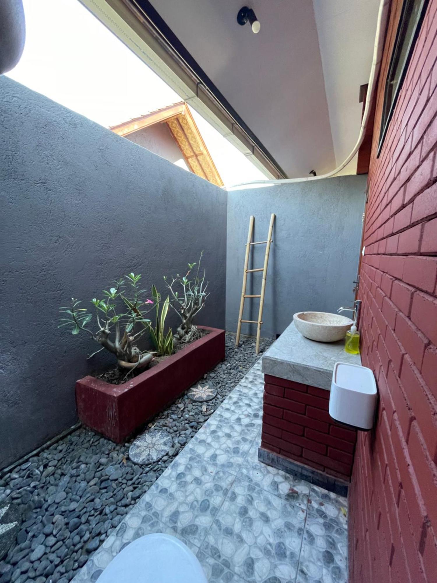 Tebu Menjangan Homestay Banyuwedang Exterior foto